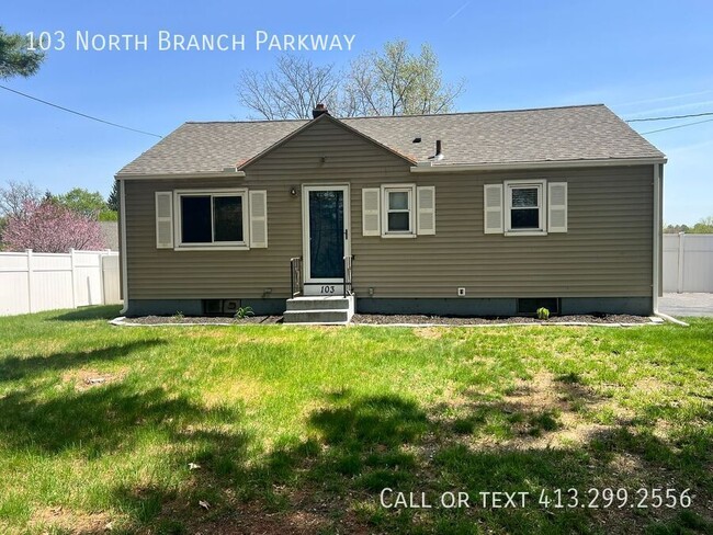 Photo - 103 N Branch Pkwy House