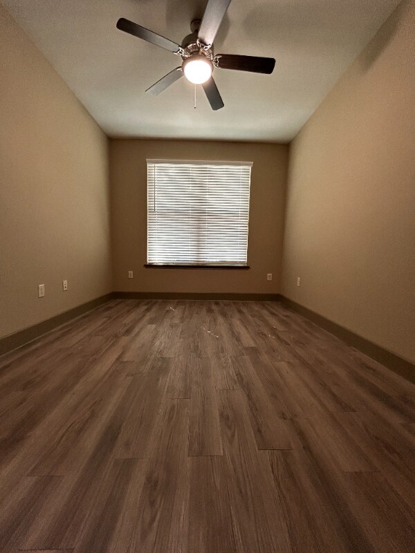 Photo - 6520 Jamail Dr Unit 106