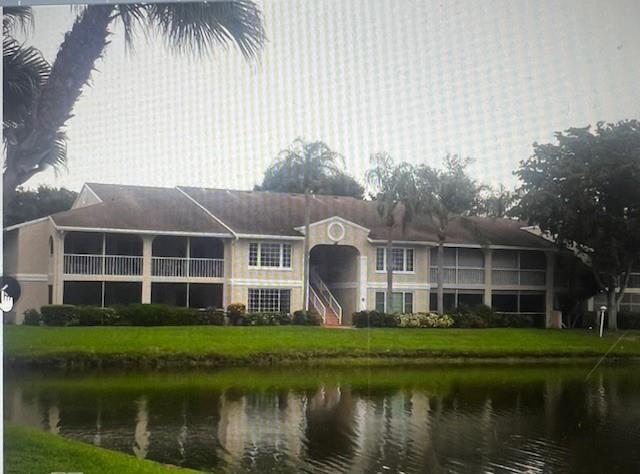 Building Photo - 13851 Oneida Dr Unit H1