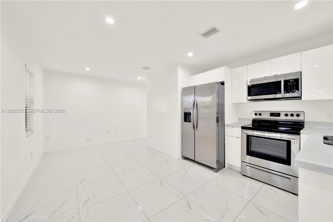 Photo - 5220 NW 24th Ave
