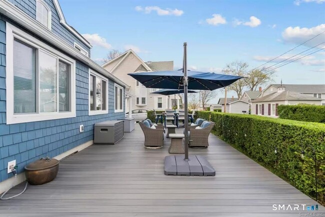 Photo - 58 Chapman Ave