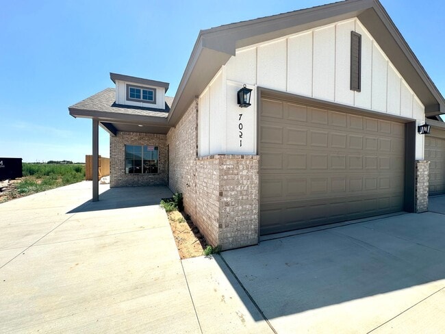 Building Photo - New Build 3Bed/2Bath in Frenship ISD Avail... Rental