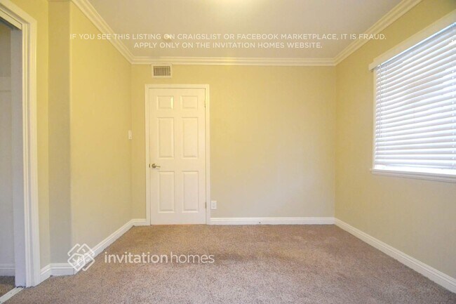 Photo - 13425 Ebell St