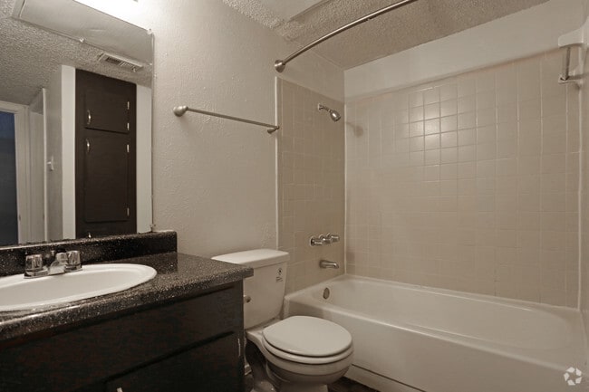 Monoambiente - 492 ft²- BAÑO - St. Croix Apartments