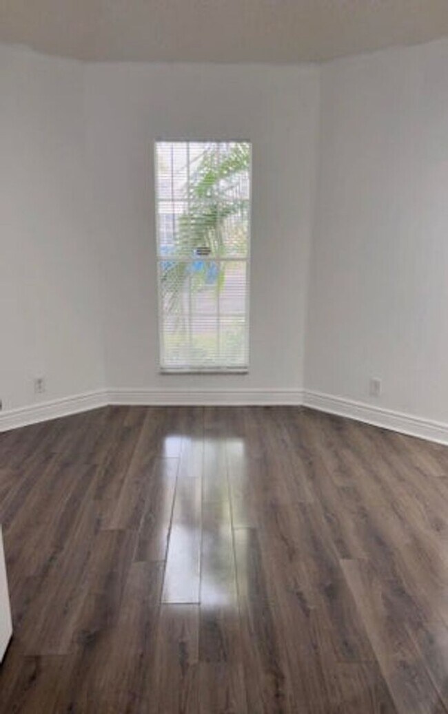 Photo - 7640 Forest Green Ln