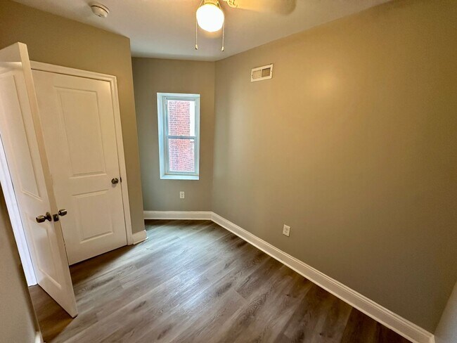 Photo - Fully renovated 3 bedroom, one and a half ...