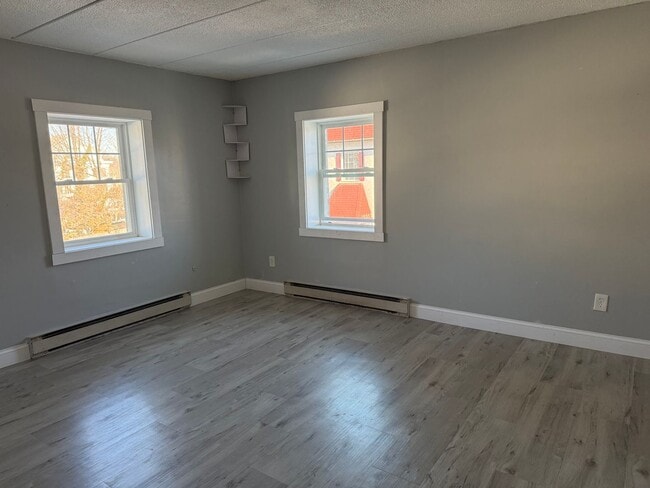 Photo - Oversized 2BR Apartment Unit 260-42