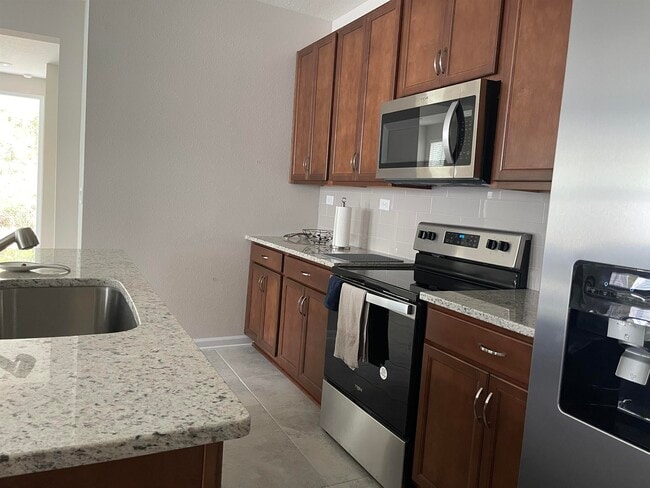 Photo - 166 Modesto Dr