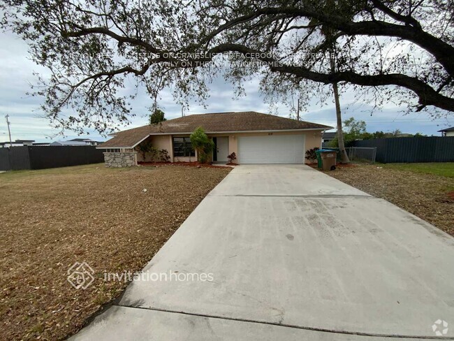 Building Photo - 618 NE Juanita Ct Rental