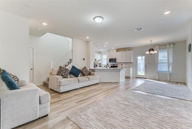 Photo - 1109 Aronia Ln