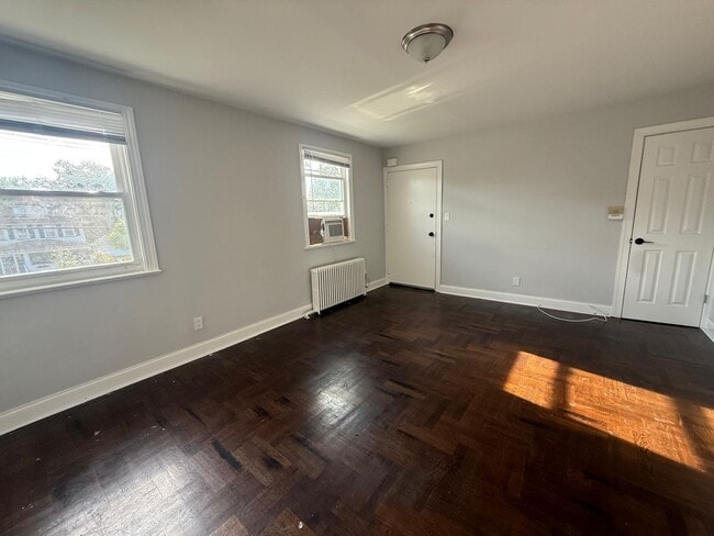 111 S 3rd Ave