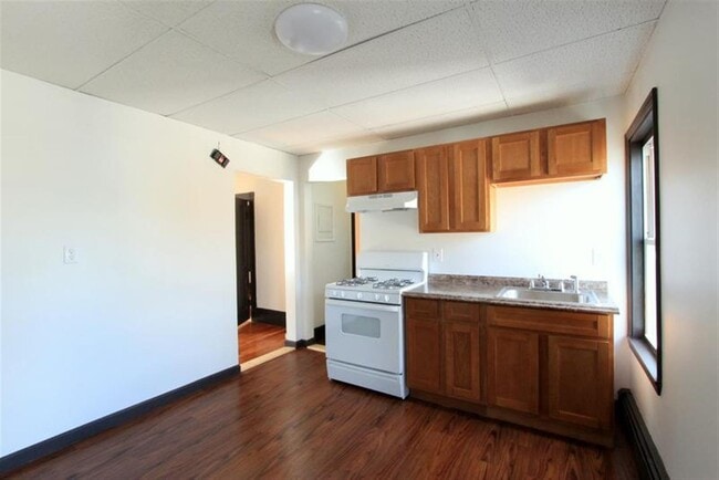 Photo - 53 Hinckley St Unit 3