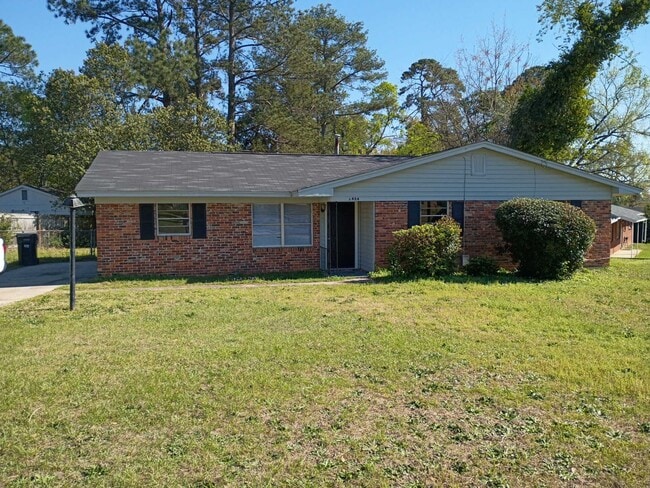 Building Photo - 3404 Covington Dr