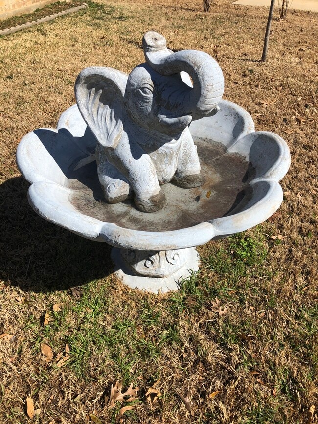 Photo - 828 Vicksburg Ln