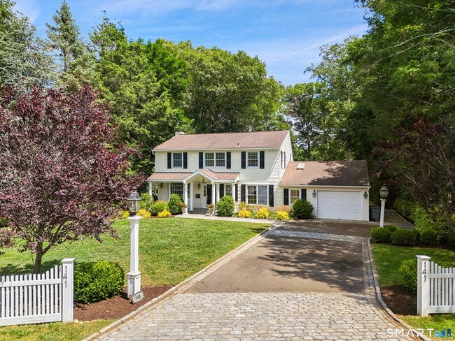 Building Photo - 141 Idlewood Dr