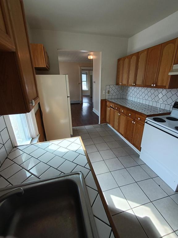 Building Photo - 353-355 Forest Ave, 1R Rental