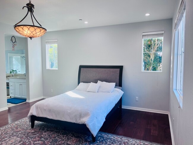 Photo - 1341 Dolomite Way