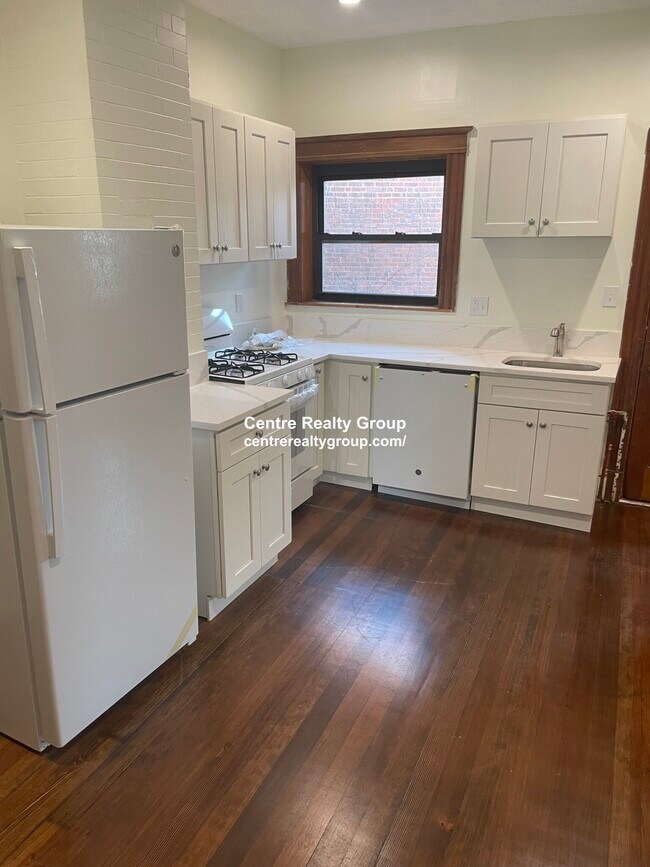 Photo - 1855 Beacon St Apartments Unit 3