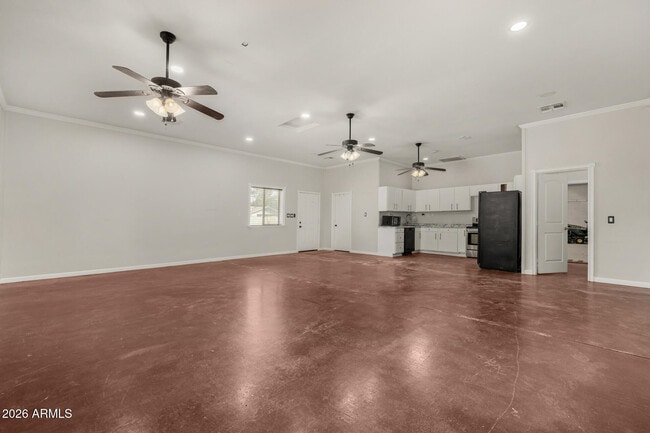 Photo - 2266 E Willis Rd