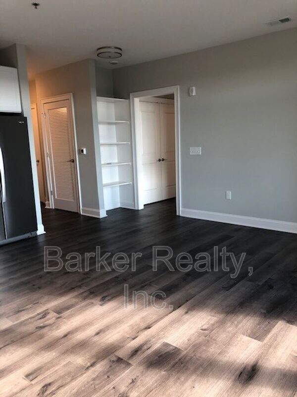 Photo - 414 S White St Unit 303