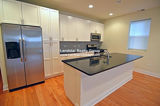 Photo - 6454 N Newgard Ave Unit 2