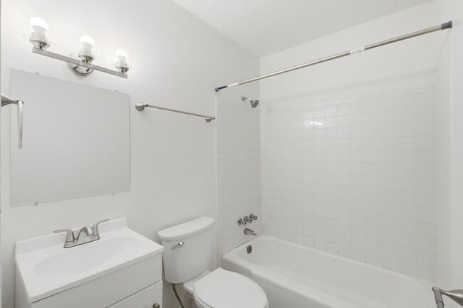 Photo - 1824 Grayson St Unit 2