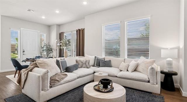 Photo - 2600 N Lake Forest Dr