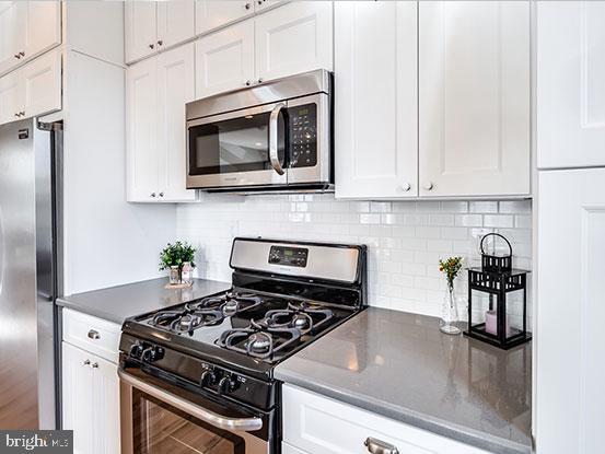 Photo - 4427 Mitchell St