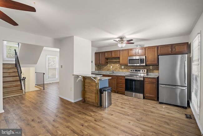 Photo - 1919 Eloise Ln