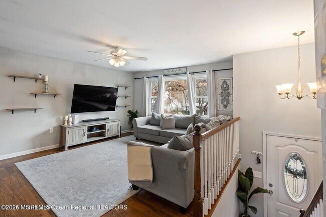 Photo - 510 Leawood Ave