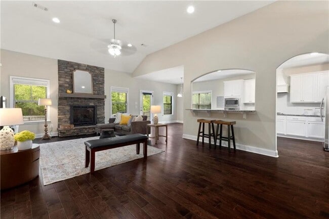 Photo - Beautiful Home in Tivoli