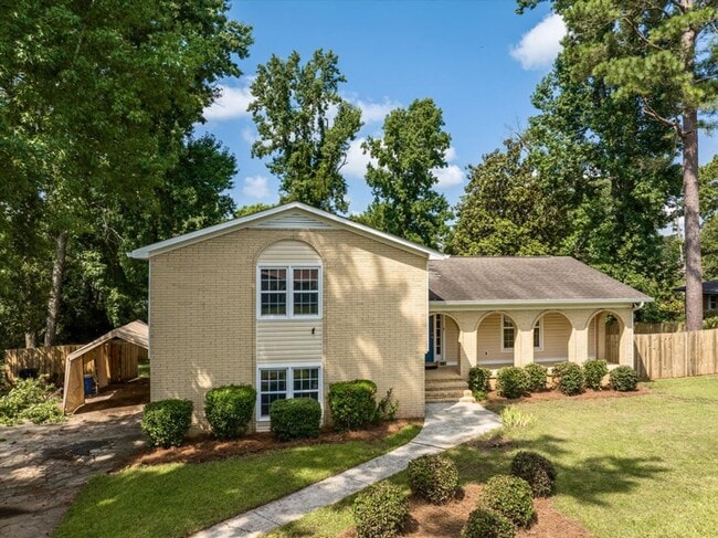 Building Photo - 175 Creekview Cir Rental