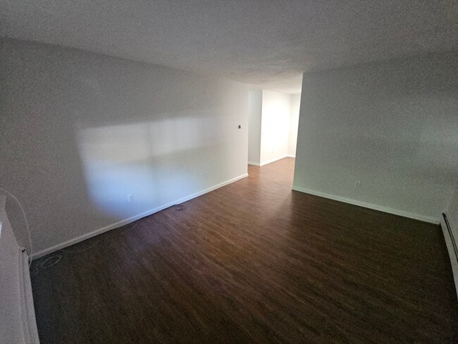 Photo - 15 Davis Rd Unit A8