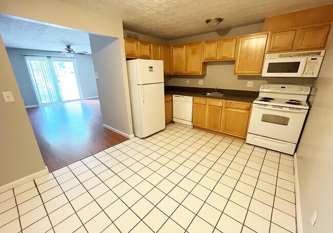 Photo - 525 Lowell Ave Unidad 525-13