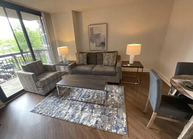 Photo - 1500 S Hayes St Unidad ID1262306P