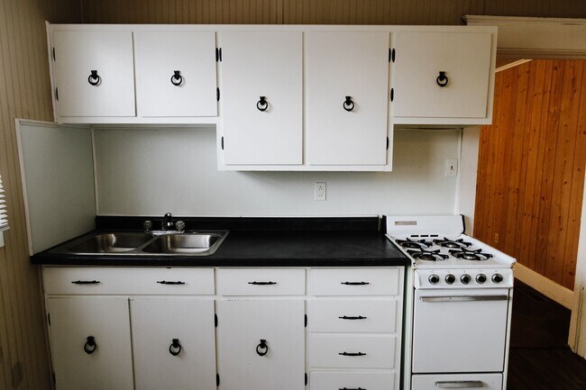 Photo - 2418 E Memorial Dr Unidad #2