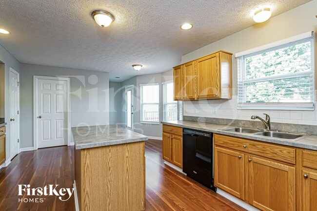 Photo - 1206 Preeman St