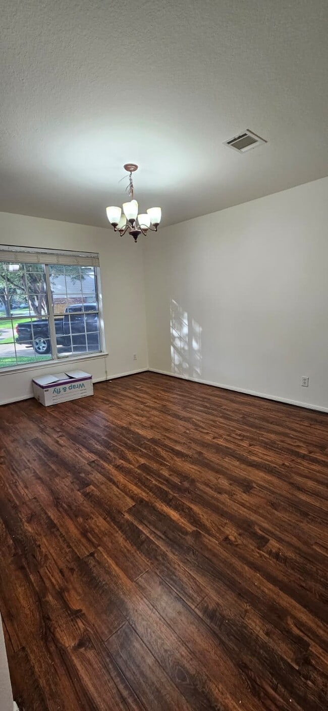 Photo - 22303 Naple Hollow Ln