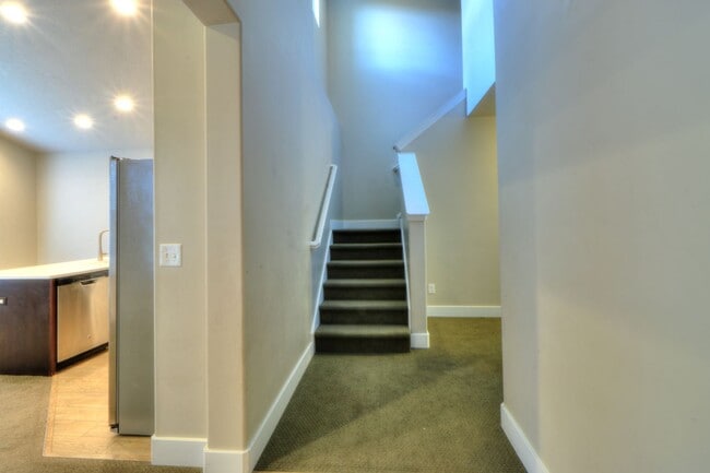 Photo - 3 bedroom Ivory Ridge Townhome