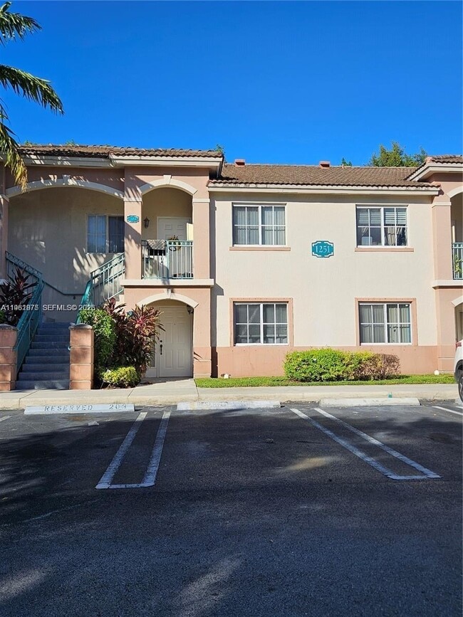 Building Photo - 1251 SE 29th St Unit 103-26