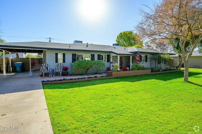 Building Photo - 1223 W Solano Dr Rental