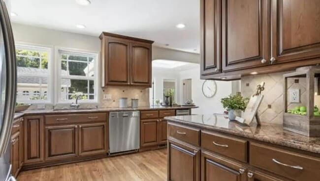 1248 Roycott Way
