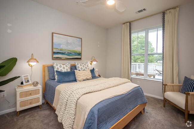 1BR, 1BA - 996SF - Bedroom - The Osprey at Lake Norman