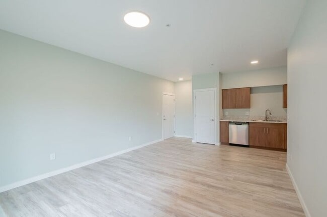 Photo - 13001 S Crompton Lane Unit 313