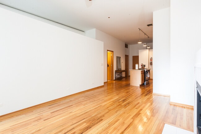 Photo - 910 S Michigan Ave Unit 618