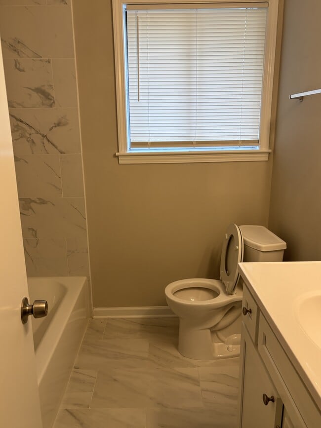 Photo - 2283 Cassie Ave