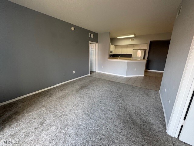 Building Photo - 15625 Ocean Walk Circle Unit 309