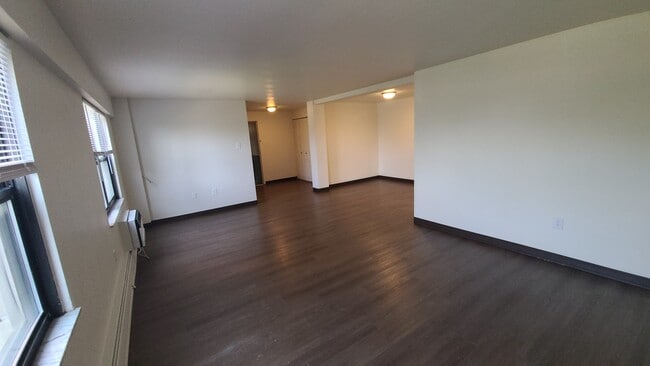 Style 1 - Avon Court