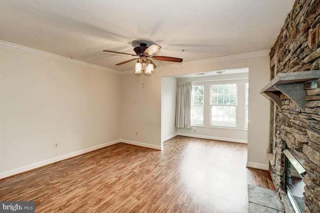 Photo - 8303 Bluebird Way Unidad A