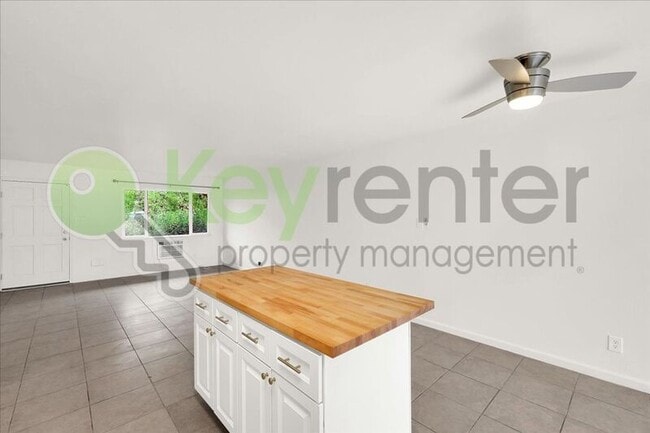 Photo - 6705 Greenback Ln